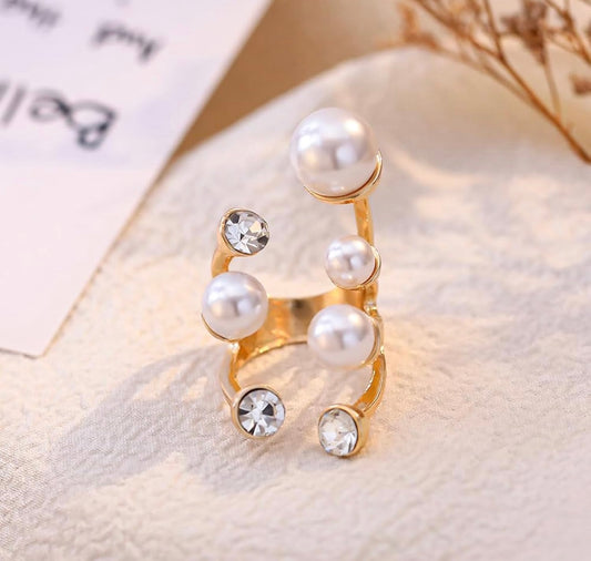 Pearl Radiance Statement Ring