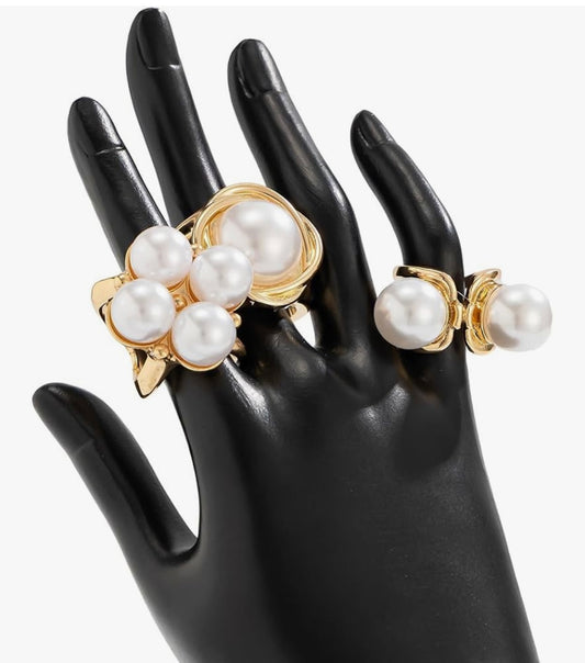 Pearl Statement Ring Set