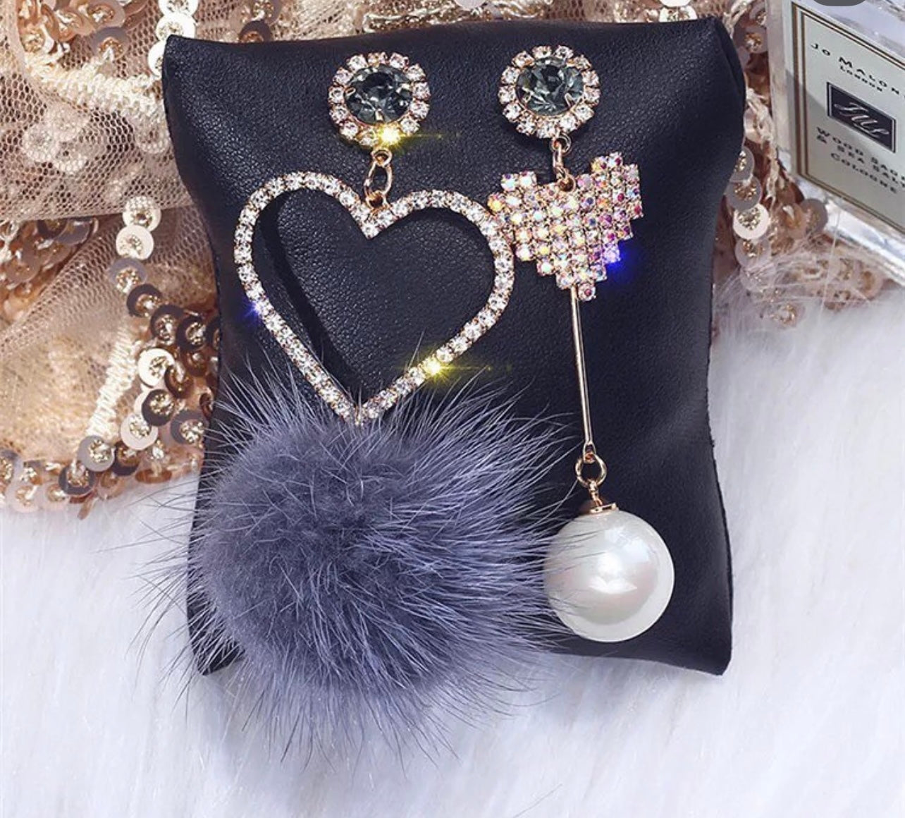 Heart Pom Pom Pearl Mismatch Dangle Earrings